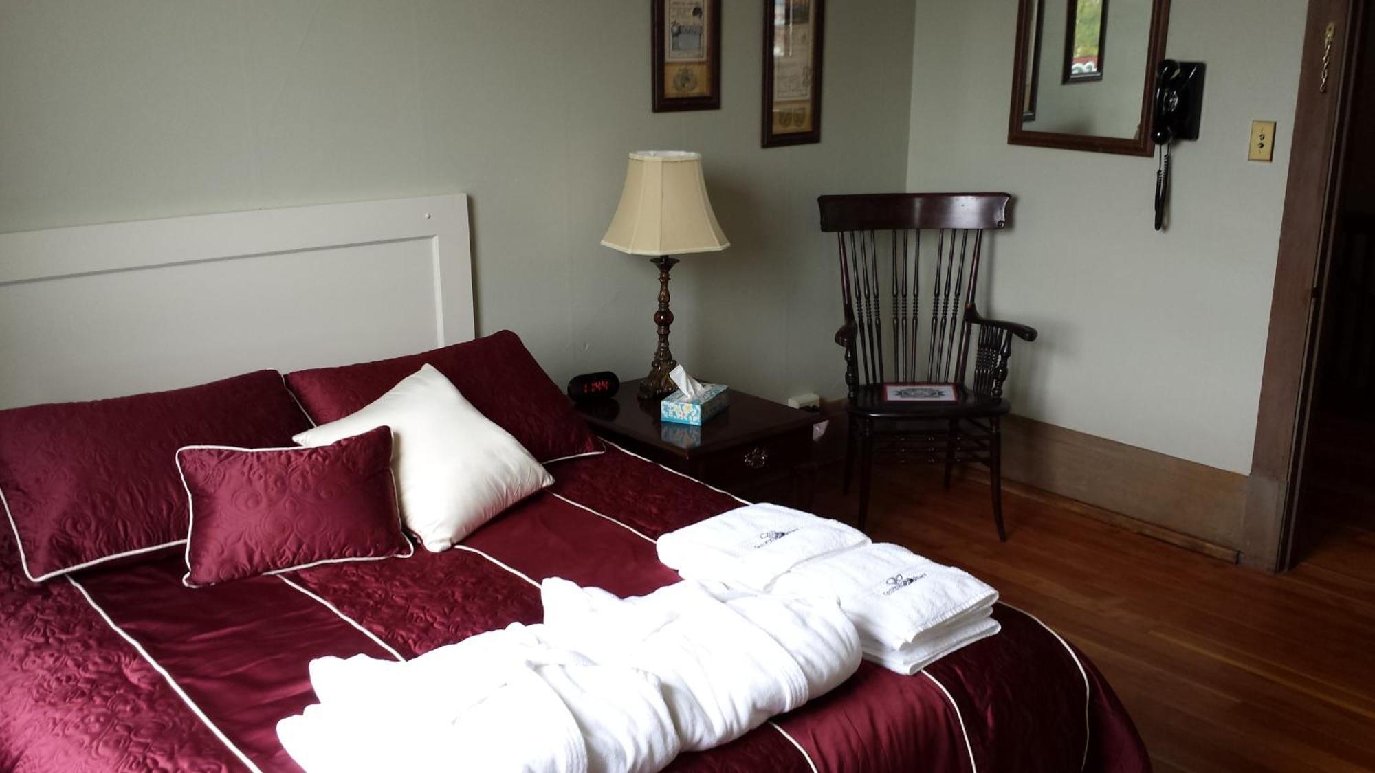 Centralia Square Grand Ballroom And Vintage Hotel 客房 照片