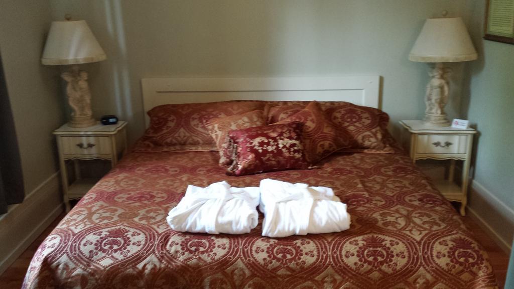 Centralia Square Grand Ballroom And Vintage Hotel 客房 照片
