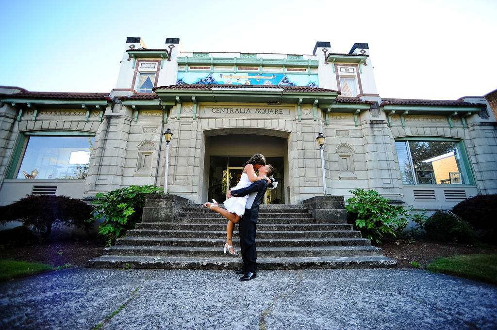 Centralia Square Grand Ballroom And Vintage Hotel 外观 照片
